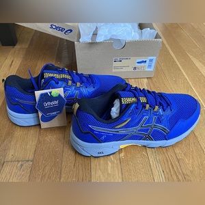 ASICS Running Shoes